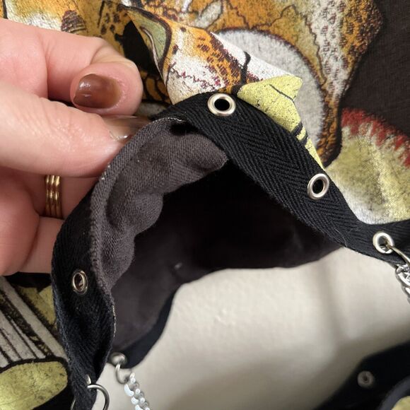 Upcycled Metallica Graphic Tee Chains M - Picture 7 of 11